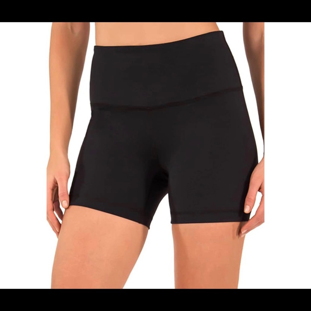 90 Degree by Reflex Biker Shorts